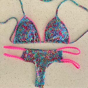 NWOT Luli Fama Agua Dulce Bikini Set Sz S